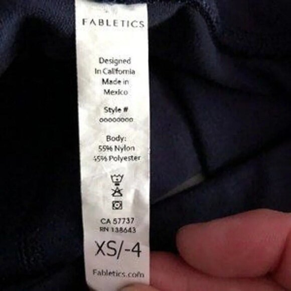 Fabletics sz XS Blue Workout Capris - Picture 5 of 6